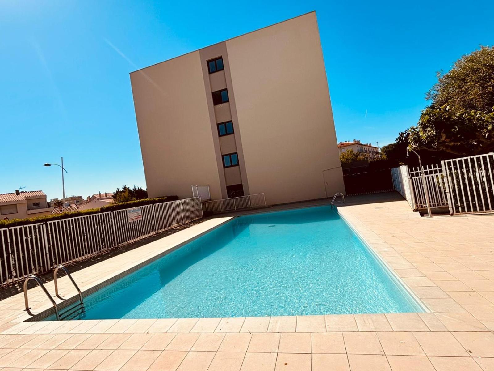 Studio Moderne Avec Parking Et Piscine- 313 Canet-en-Roussillon Luaran gambar